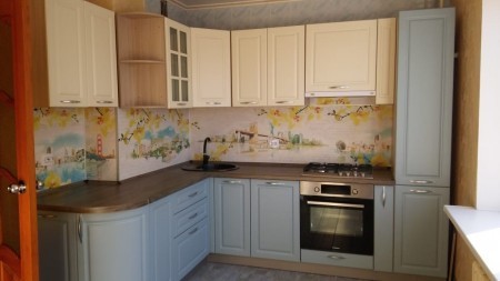 Кухня Слоновая кость-Голубая платина