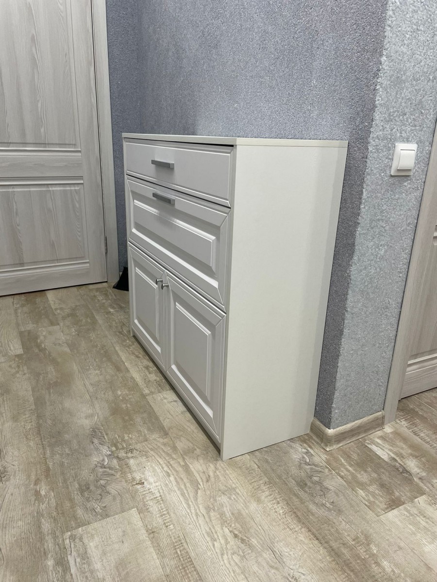 Комод с вкладными фасадами