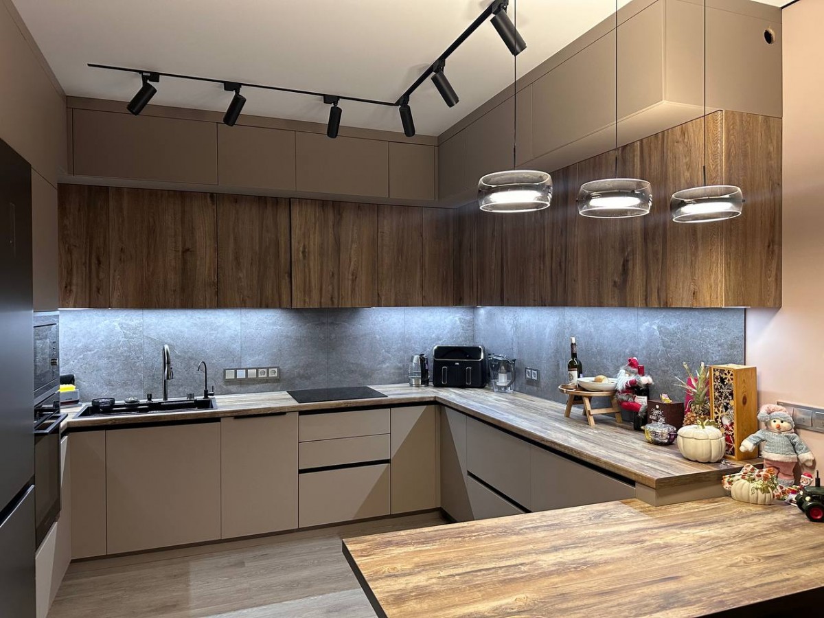 П-образная Кухня