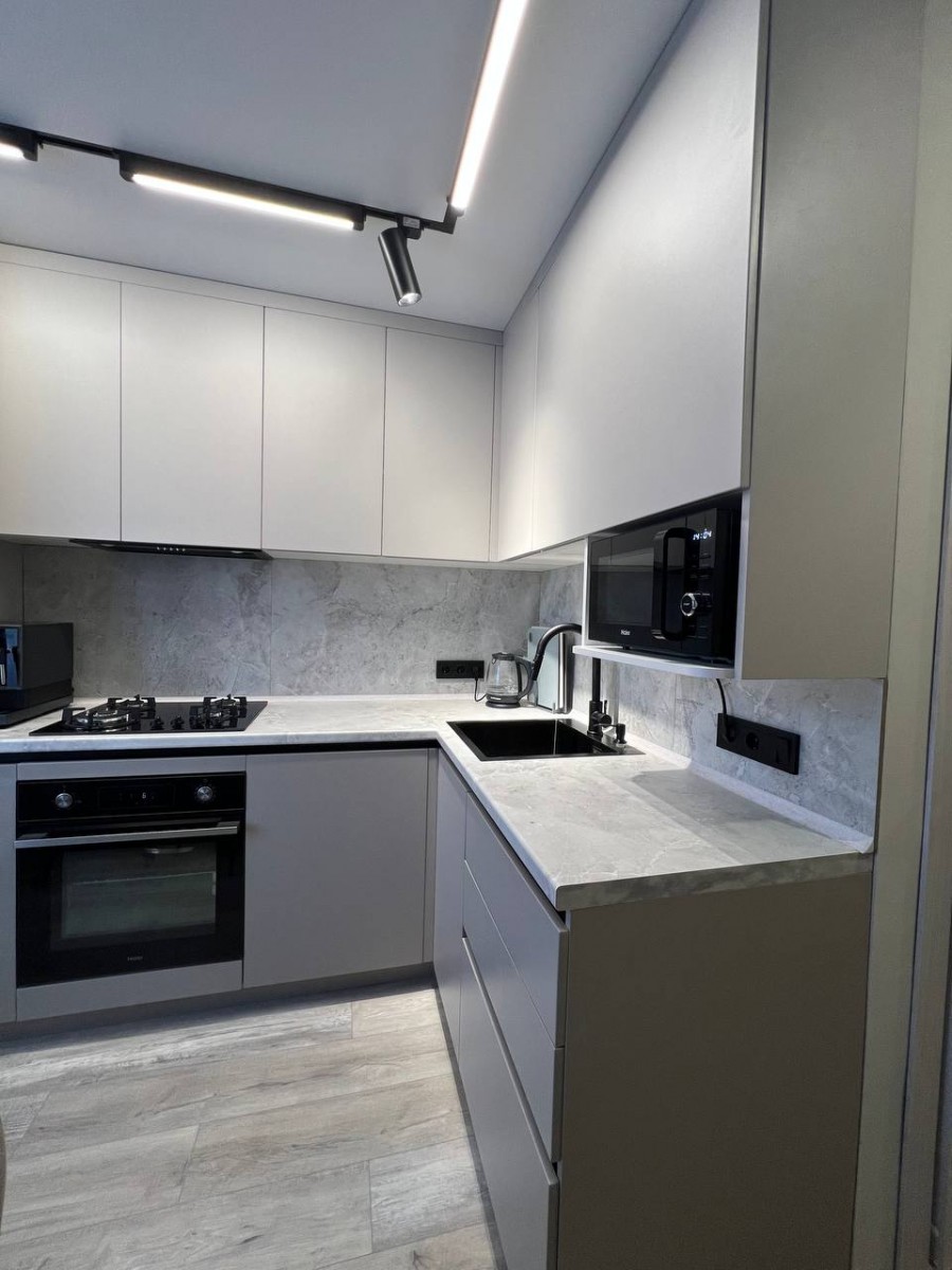 Кухня Сантьяго/Крема/Итальянский камень Кухня Сантьяго/Крема/Итальянский камень