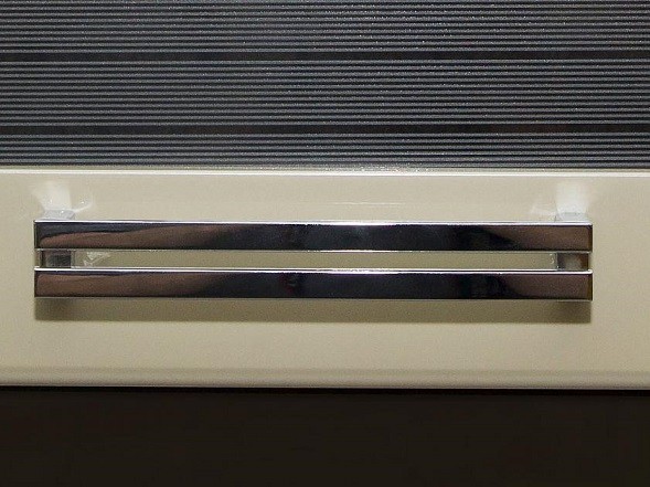 Шкаф-витрина (с системой плавного закрывания) РИО 16.80.1